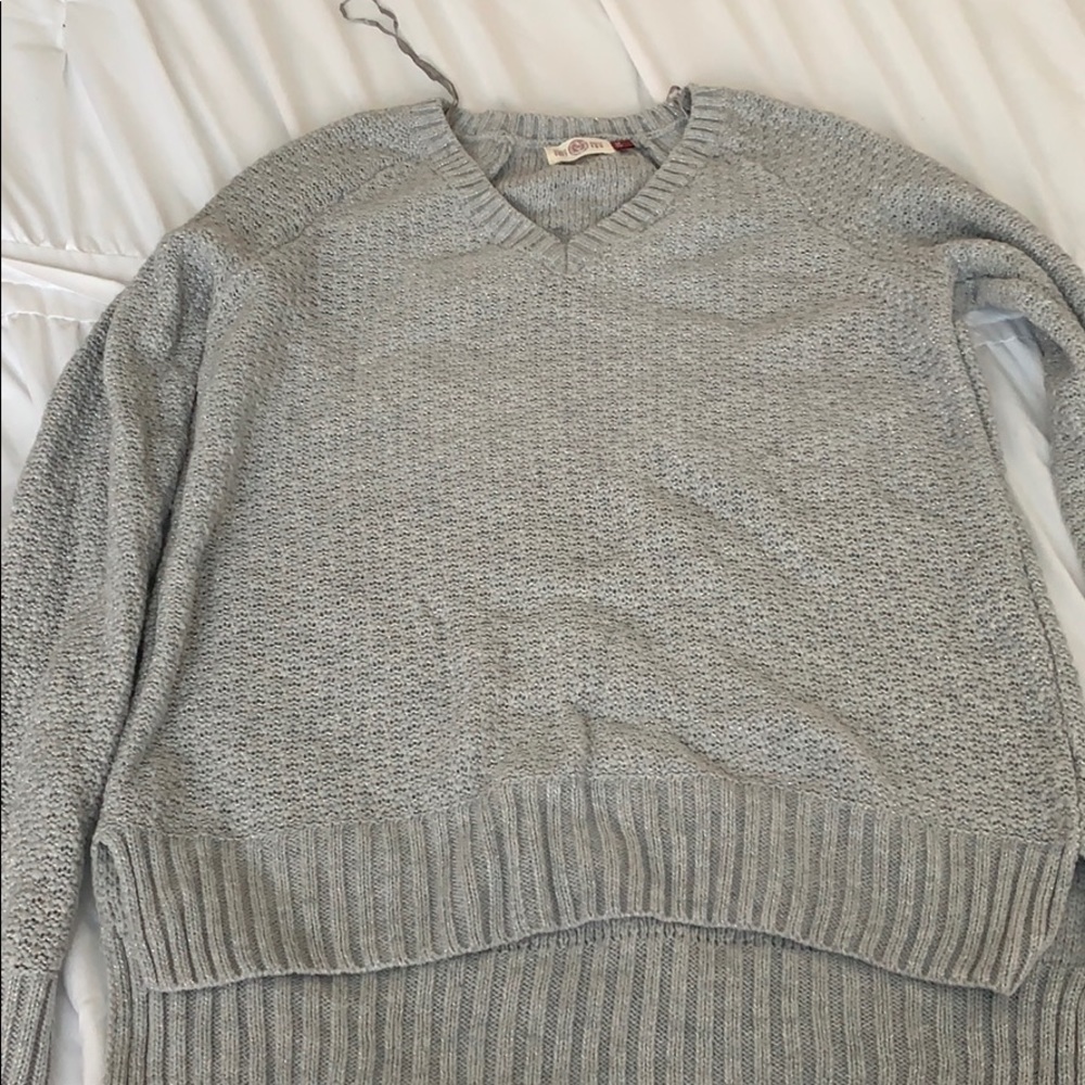 Sparkly gray sweater